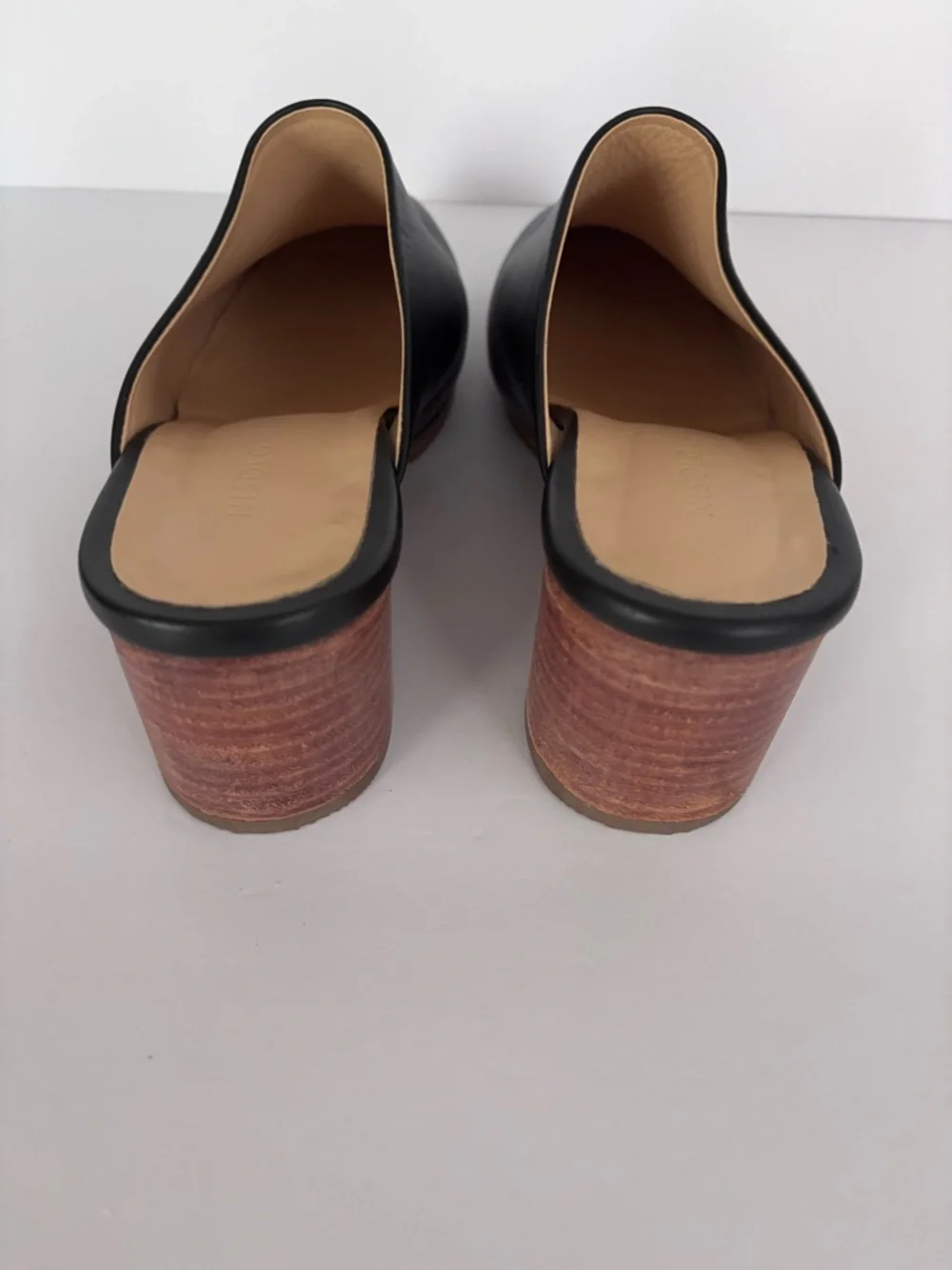 Nisolo Black Leather Mule with Block Heel | 8.5 | EUC | Contemporary | Leather - Picture 4 of 5